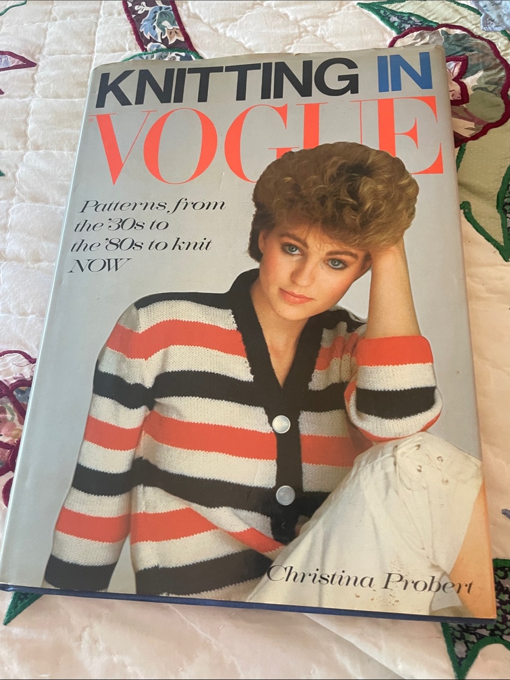 Retro 1982 Large Hardback Book Knitting In Vogue Knitting Patterns
